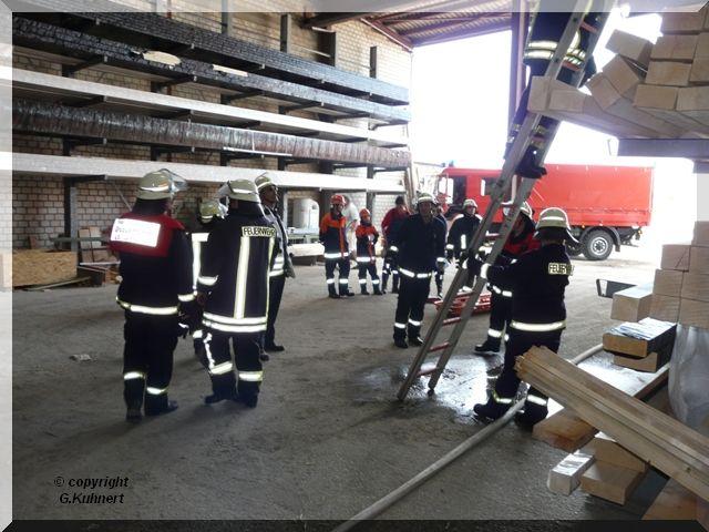 Feuerwehruebung Mai 2010 071.jpg